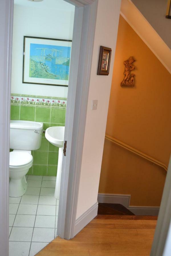 Dingle Townhouse Villa Bagian luar foto