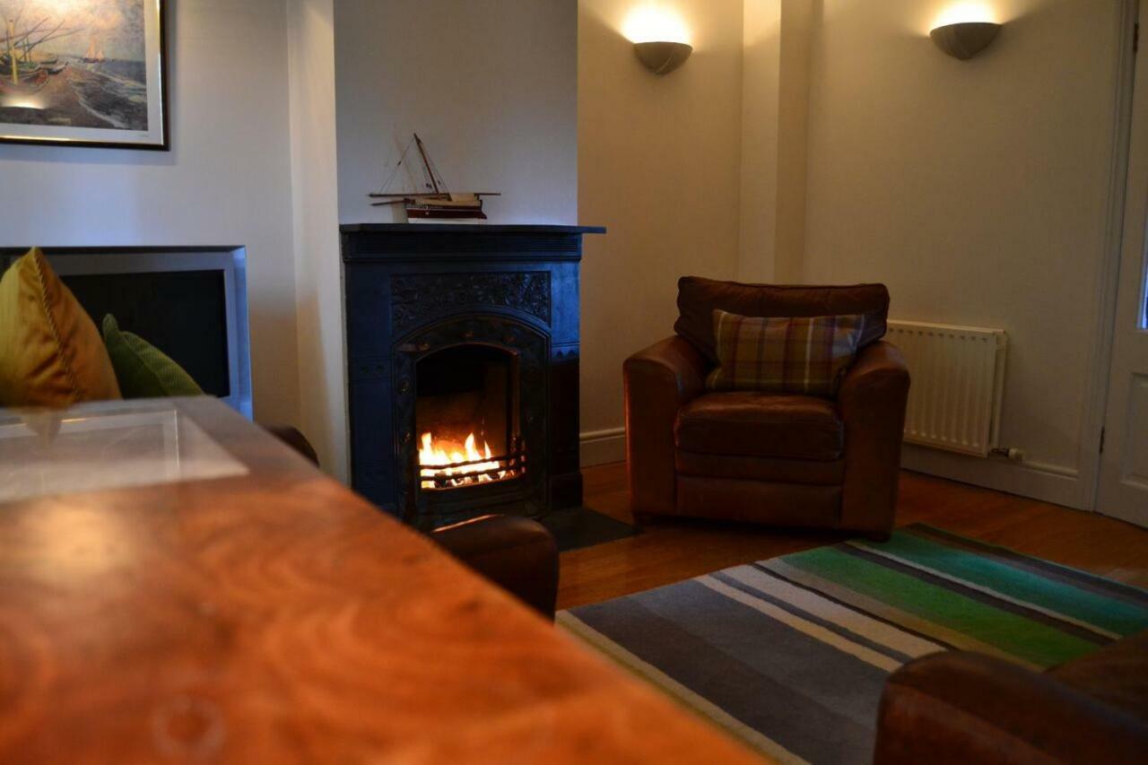 Dingle Townhouse Villa Bagian luar foto